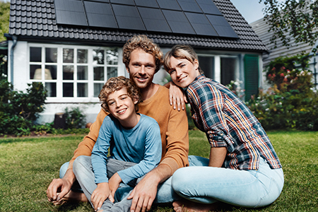 Familenbild-PV Anlage